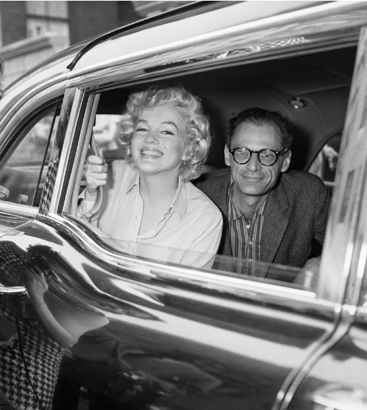 Texture for marilyn and miller 1958